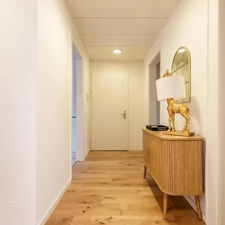 Jungle 3 Bedroom Apartman *