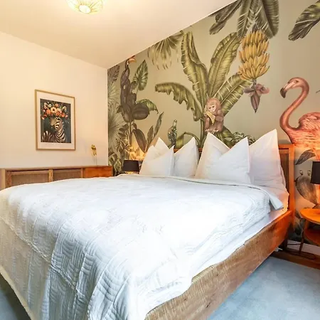 Jungle 3 Bedroom Zürich