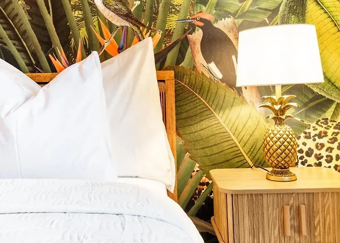 Jungle 3 Bedroom * زيورخ